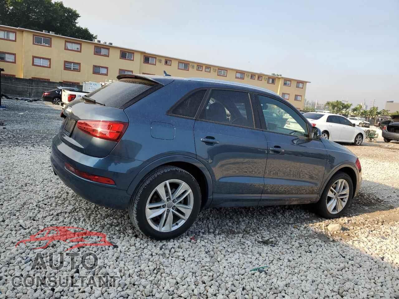 AUDI Q3 2017 - WA1BCCFS1HR014985