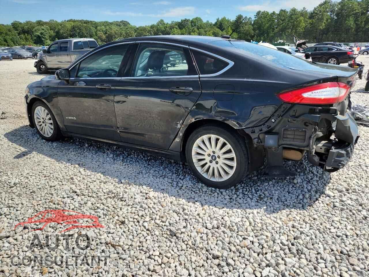 FORD FUSION 2015 - 3FA6P0LU0FR171835