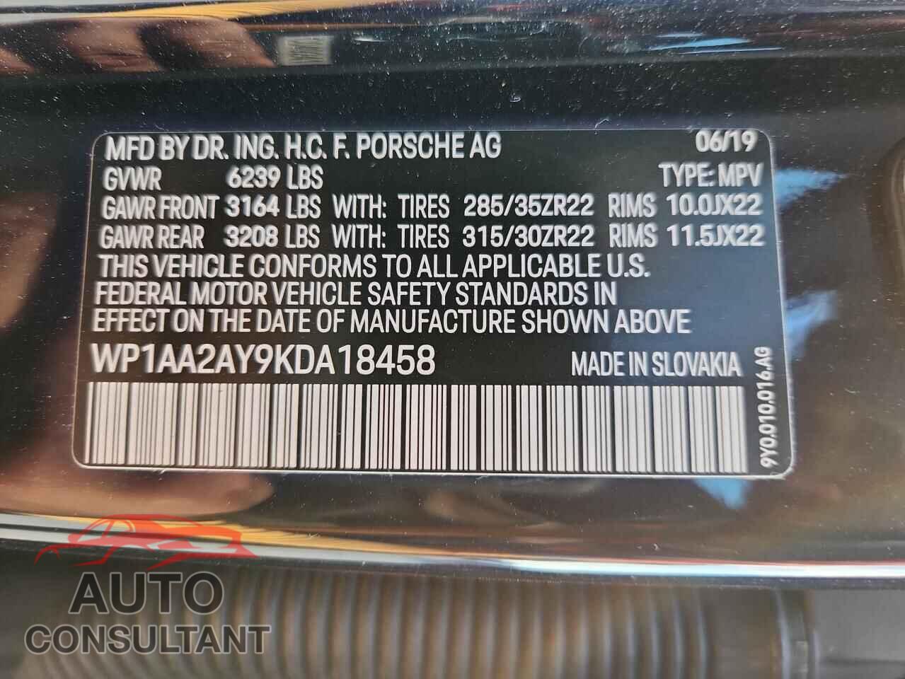 PORSCHE CAYENNE 2019 - WP1AA2AY9KDA18458