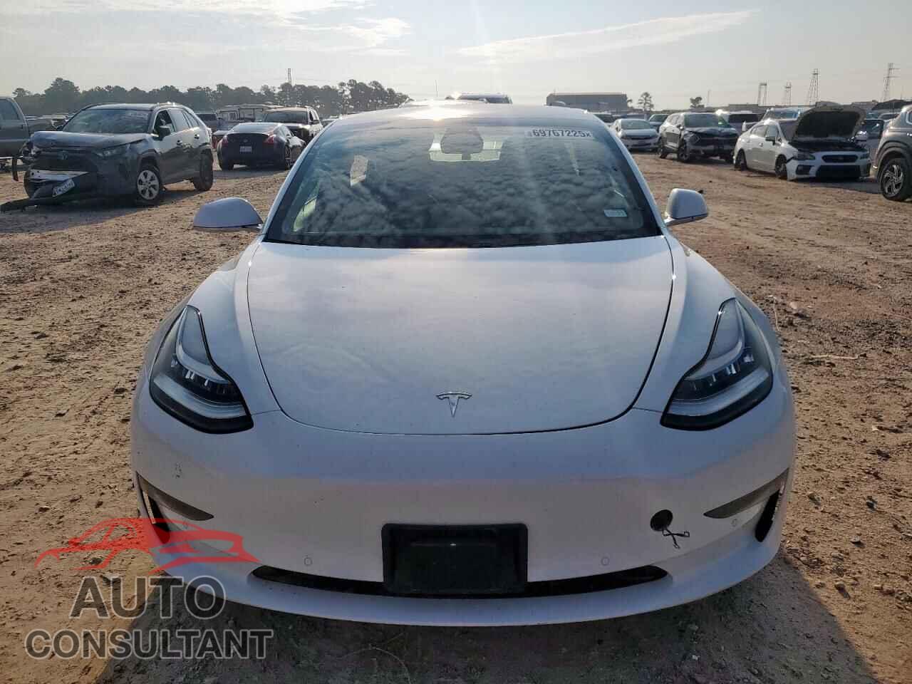 TESLA MODEL 3 2020 - 5YJ3E1EB5LF783160