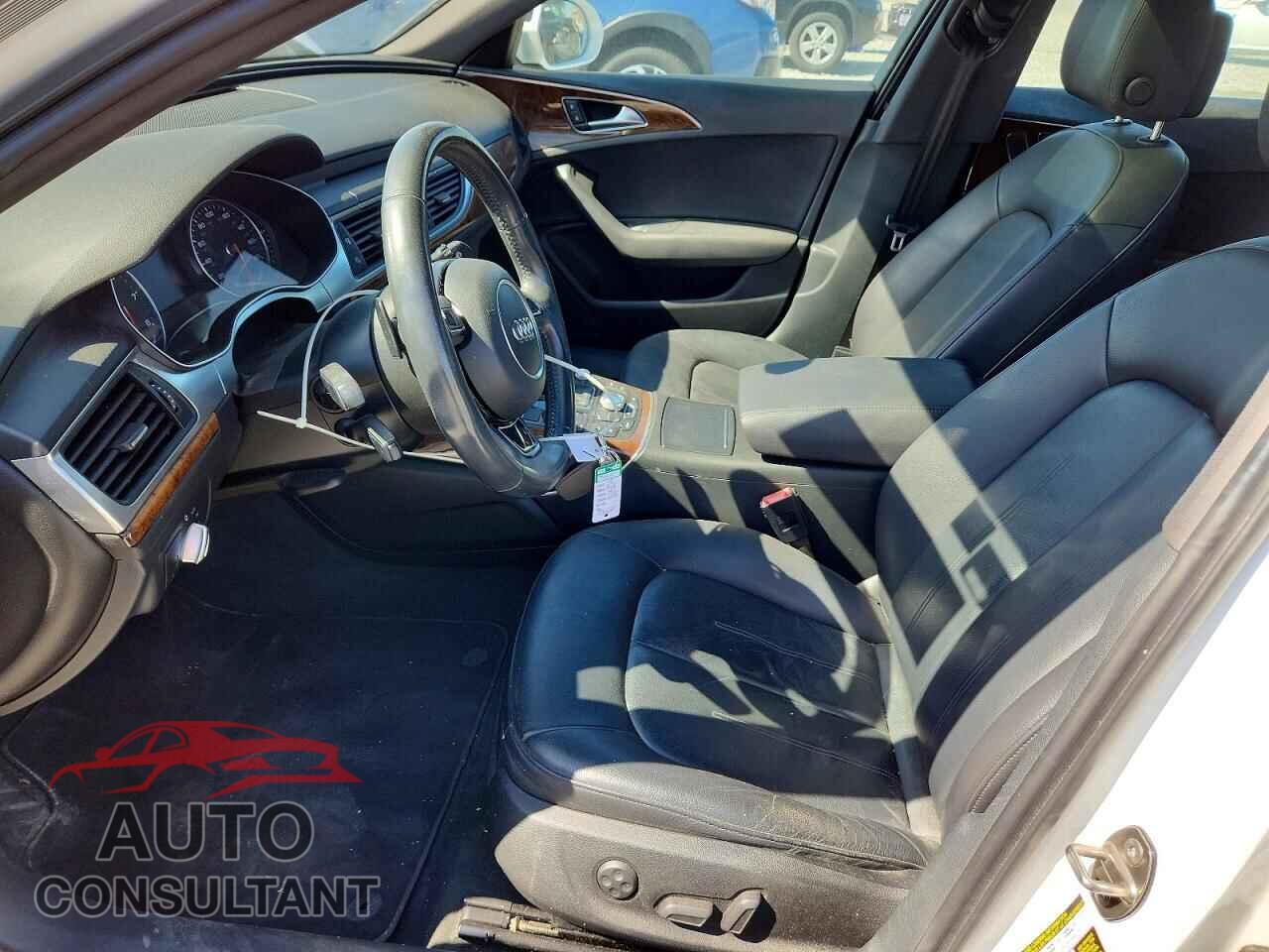 AUDI A6 2012 - WAUGGAFC8CN096854