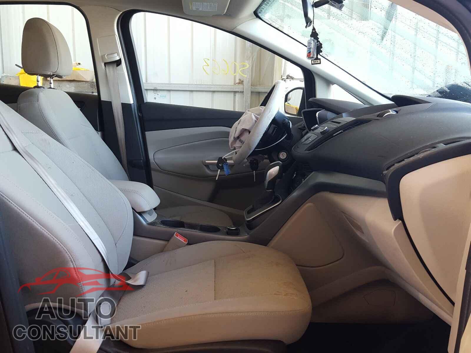 FORD CMAX 2017 - 1FADP5AU3HL104185
