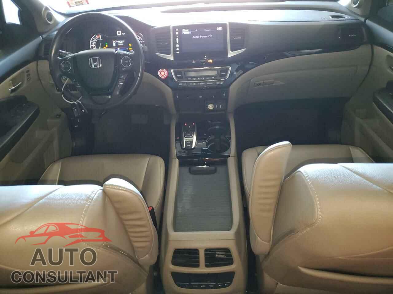 HONDA PILOT 2017 - 5FNYF6H90HB083563
