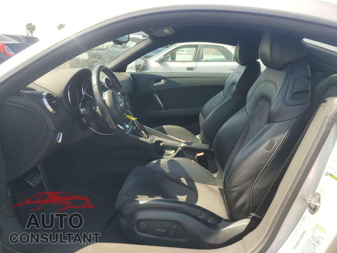 AUDI TT 2011 - TRUBFAFK3B1012104