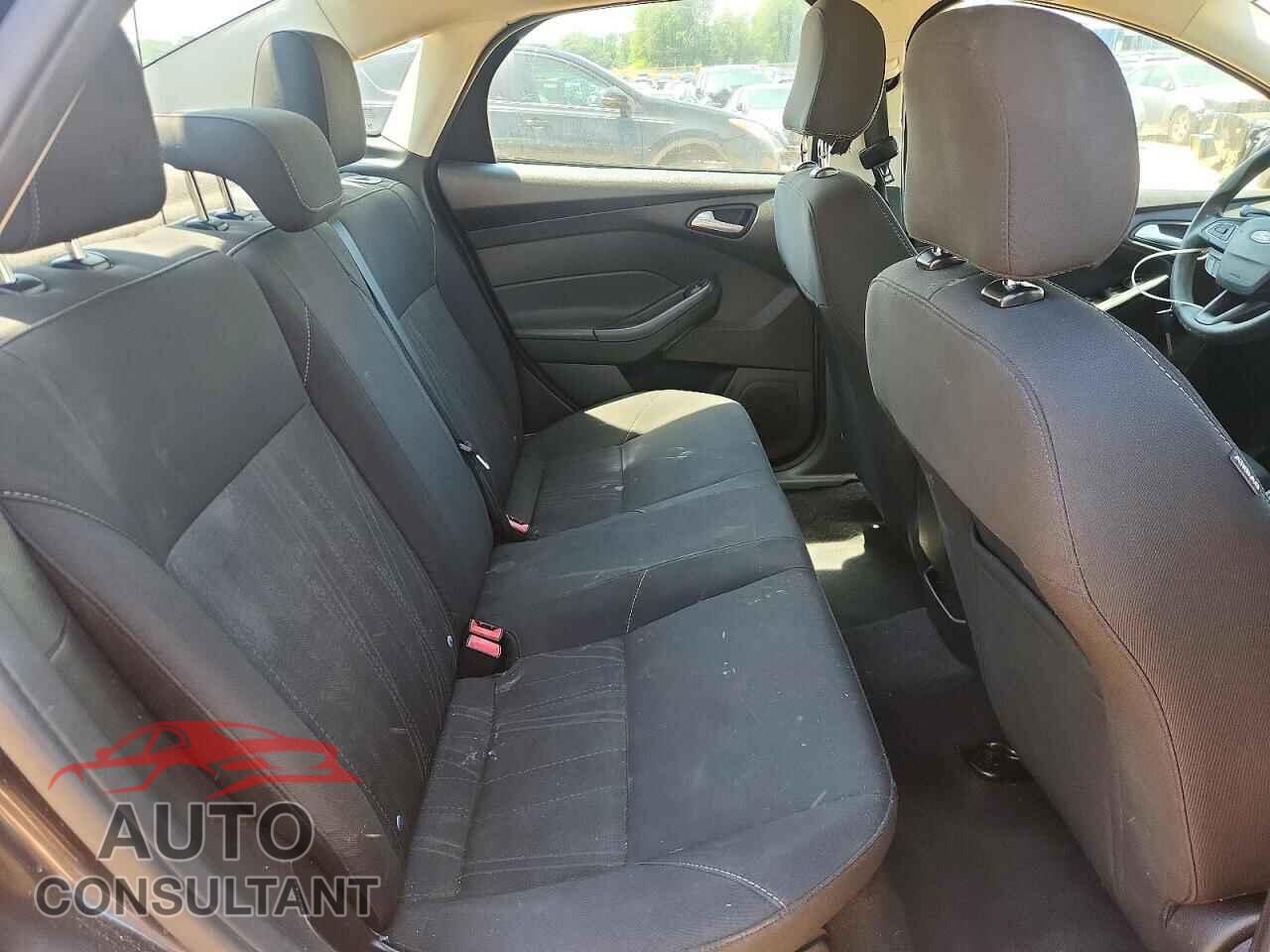 FORD FOCUS 2016 - 1FADP3F23GL350079