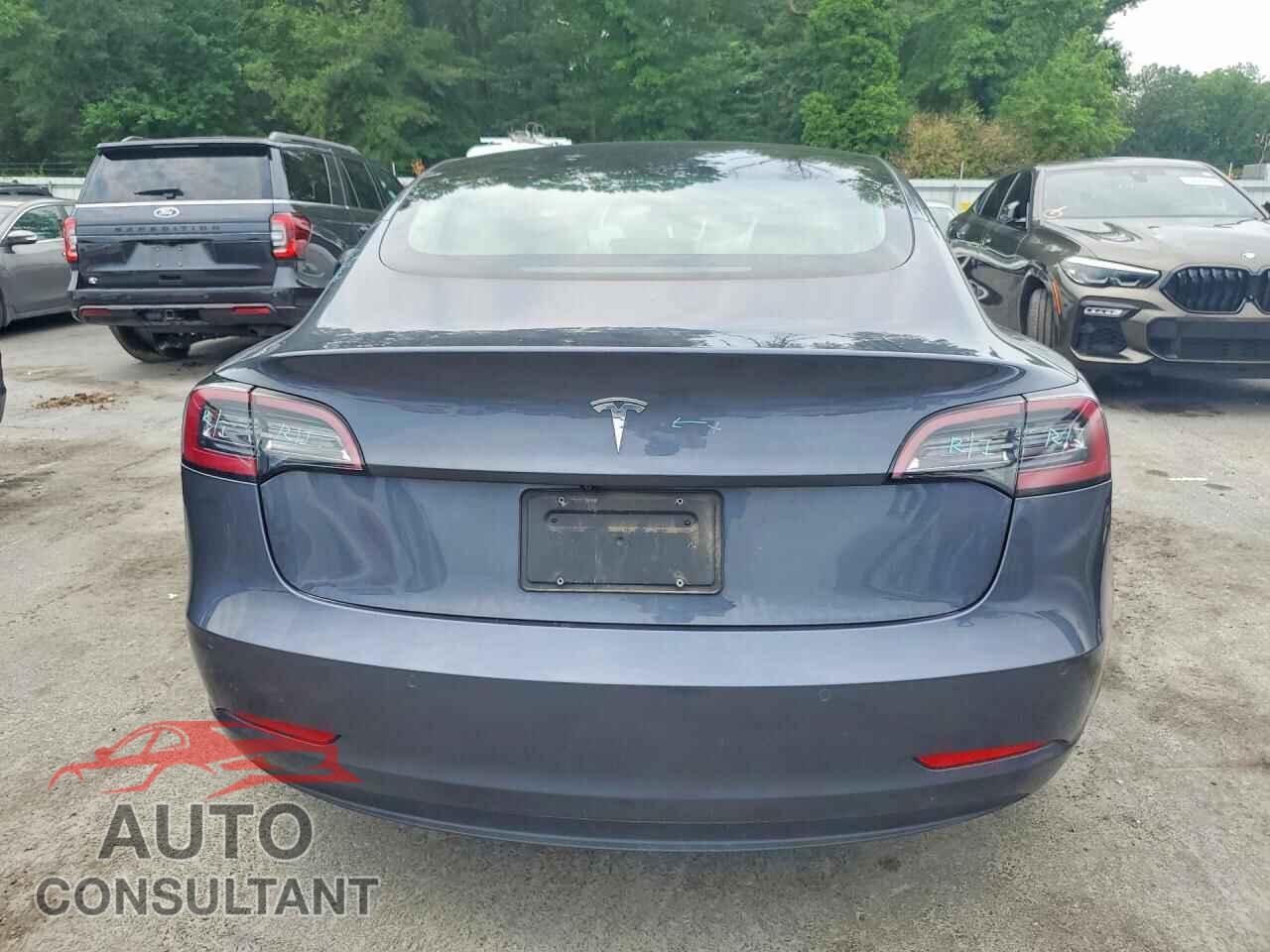 TESLA MODEL 3 2019 - 5YJ3E1EAXKF427017
