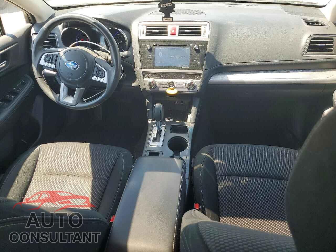 SUBARU OUTBACK 2017 - 4S4BSAHC8H3315870