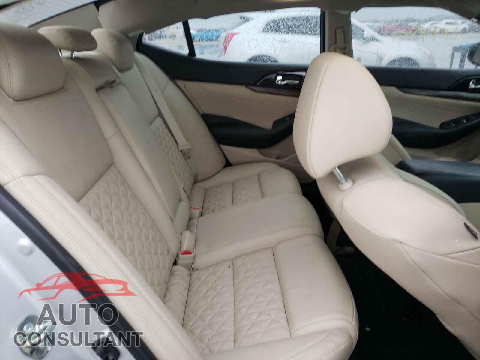 NISSAN MAXIMA 2016 - 1N4AA6AP6GC440853