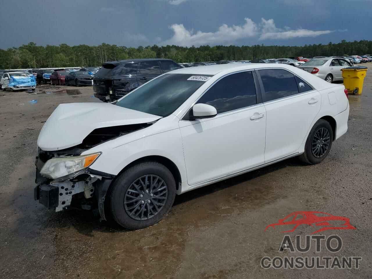 TOYOTA CAMRY 2014 - 4T4BF1FK7ER437940
