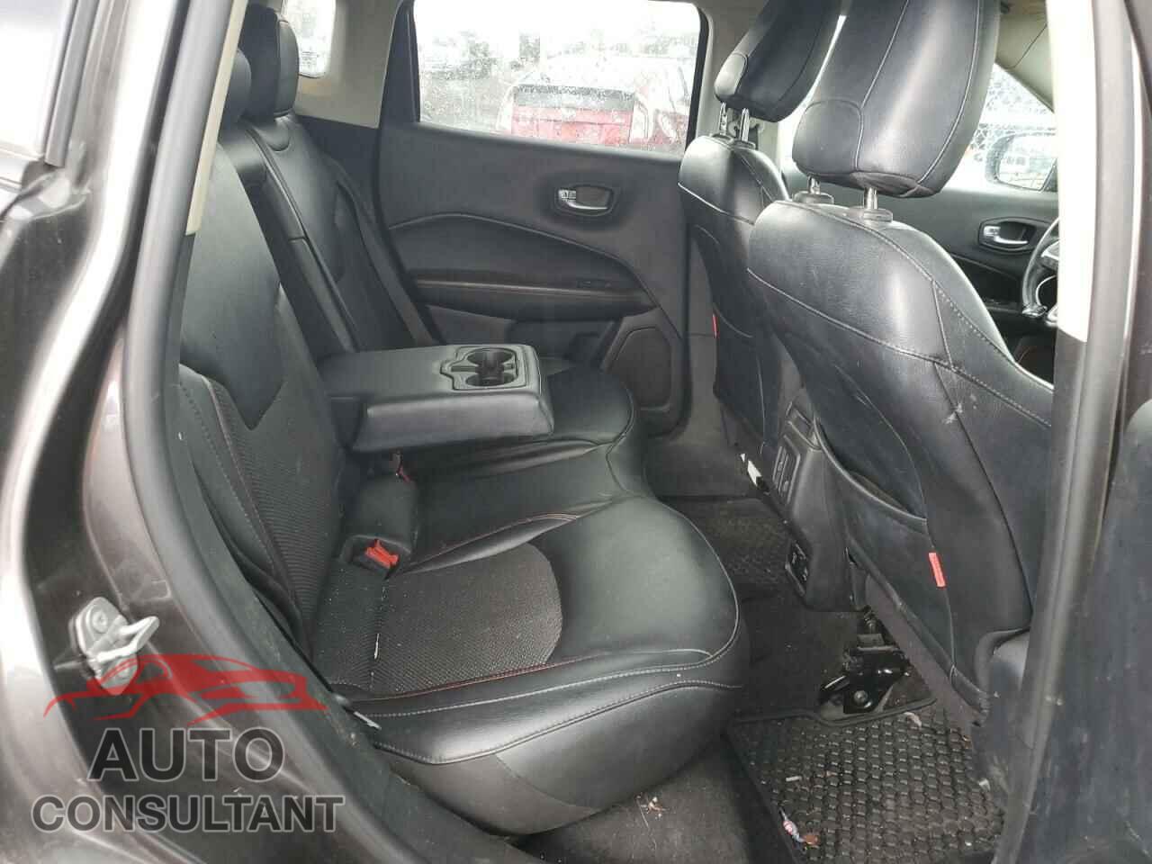JEEP COMPASS 2019 - 3C4NJDDB9KT669167