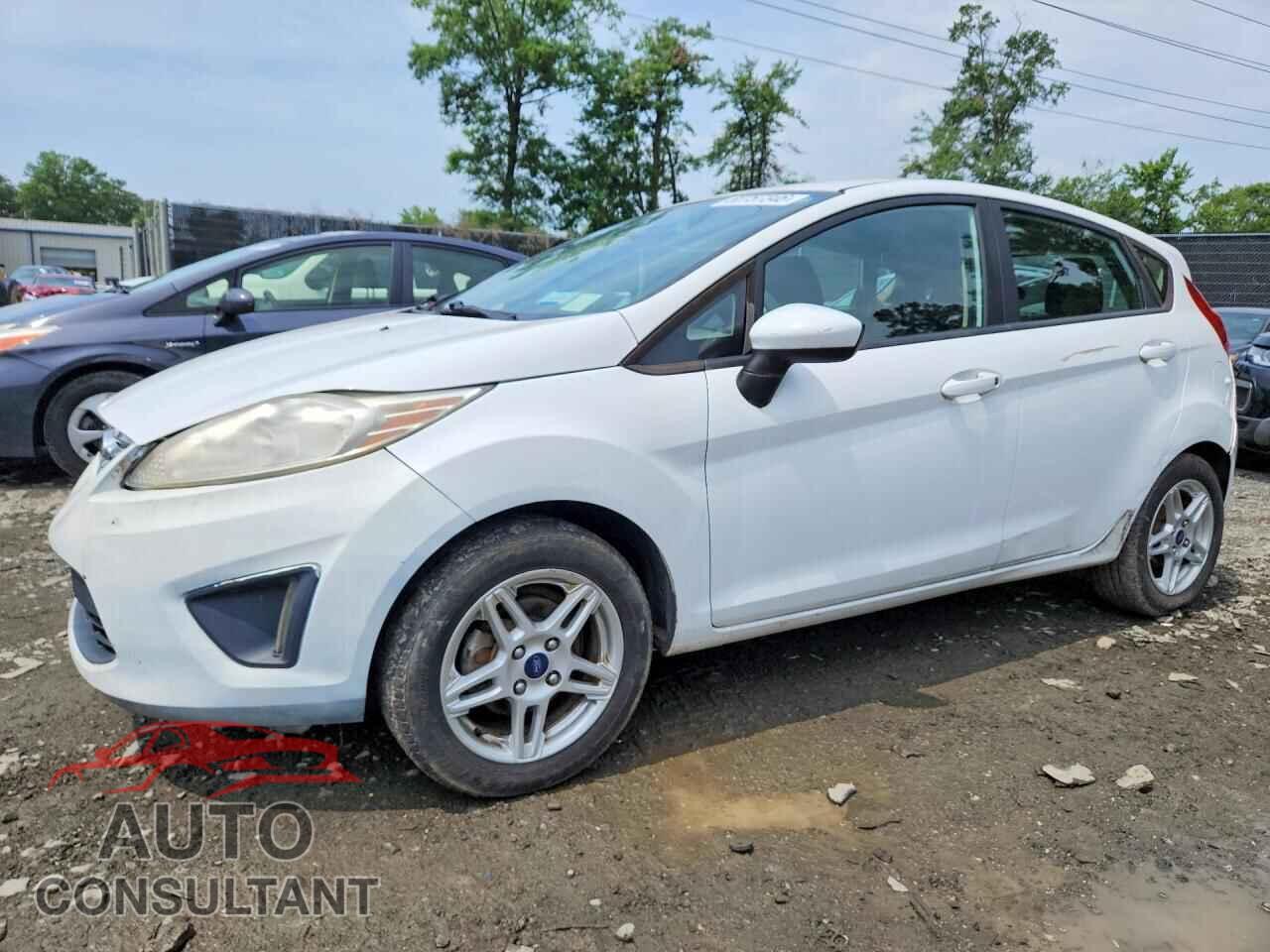 FORD FIESTA 2017 - 3FADP4EJ5HM121675