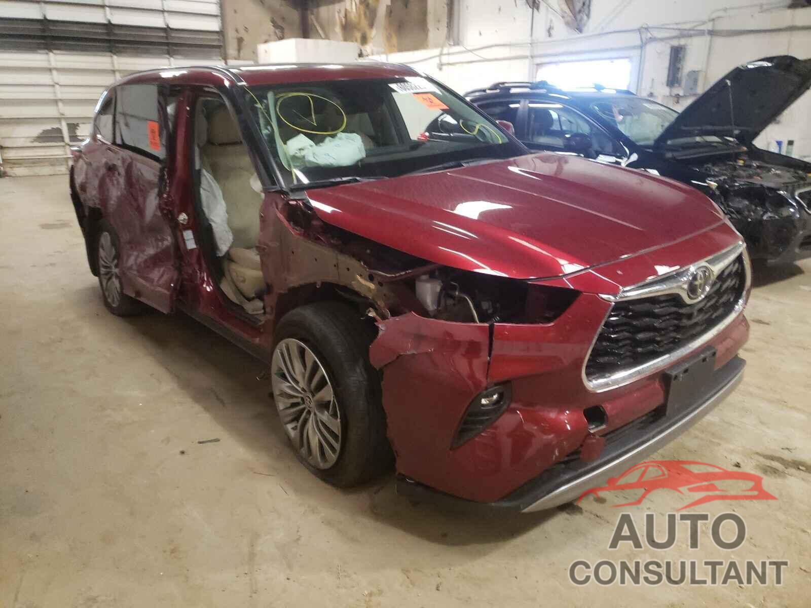 TOYOTA HIGHLANDER 2020 - 5TDFZRBH2LS054439