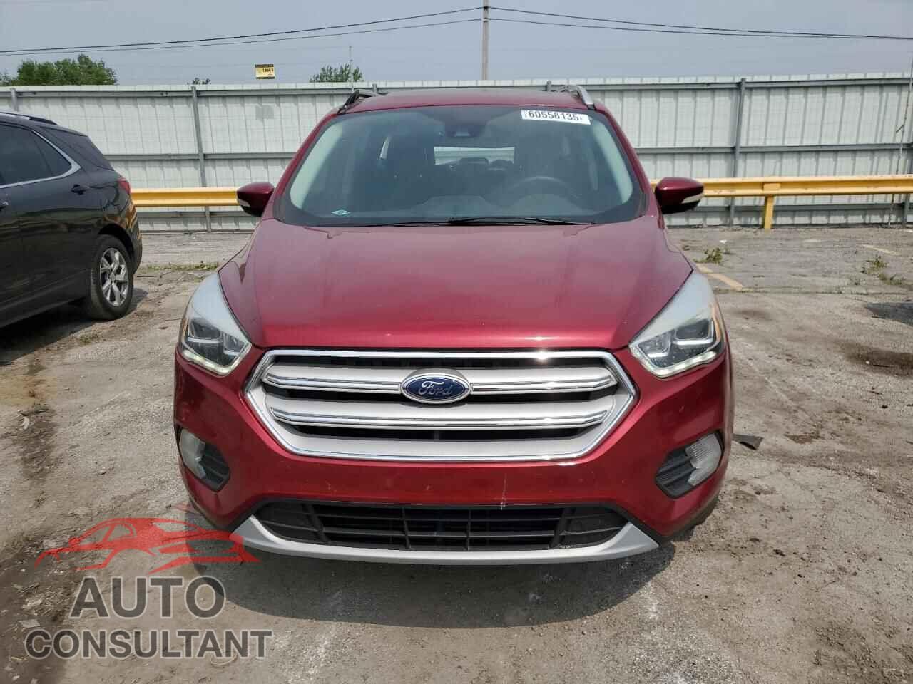 FORD ESCAPE 2017 - 1FMCU0J97HUE66281