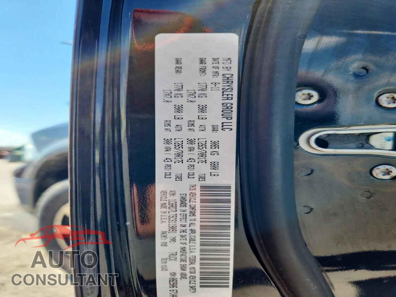 DODGE RAM 1500 2012 - 1C6RD7LT5CS119091