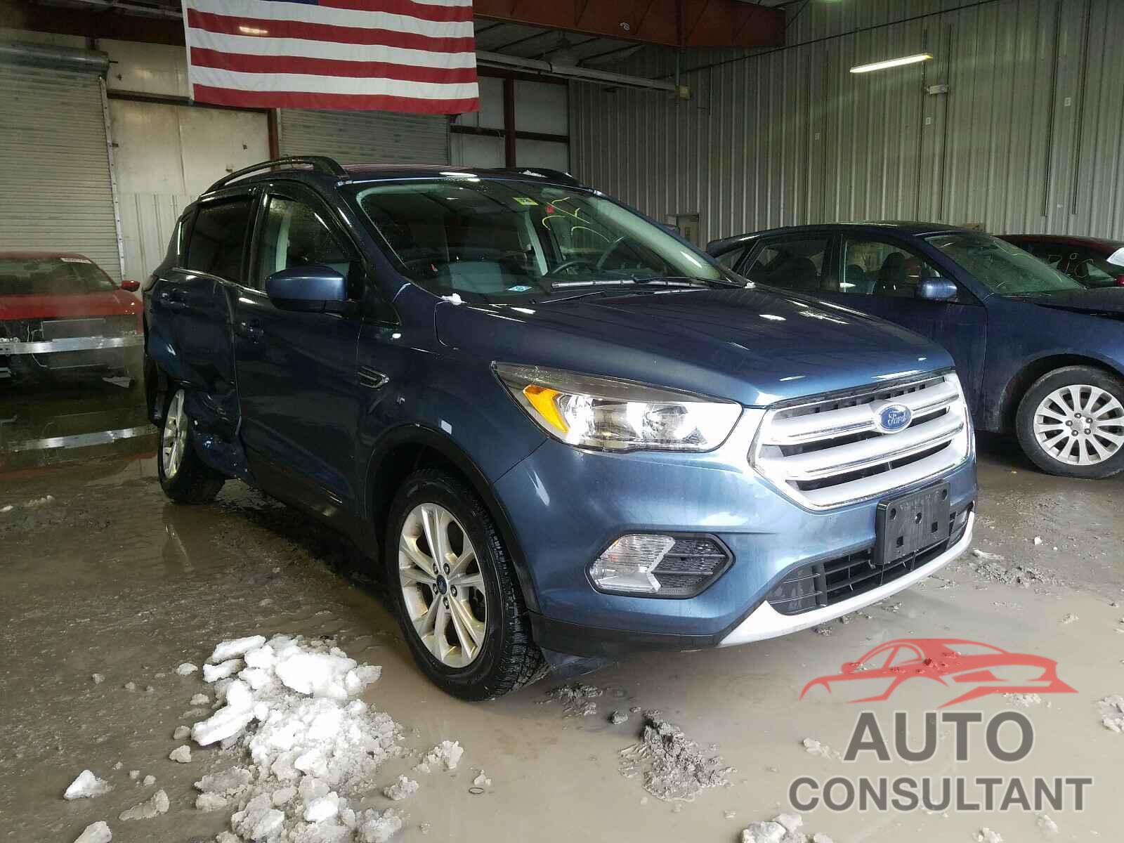 FORD ESCAPE 2018 - 1FMCU9GD8JUA93273