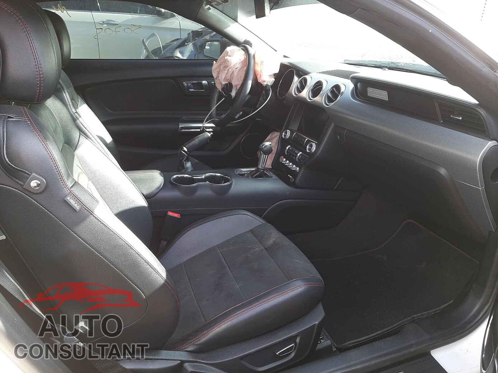 FORD MUSTANG 2017 - 1FA6P8CF7H5306878