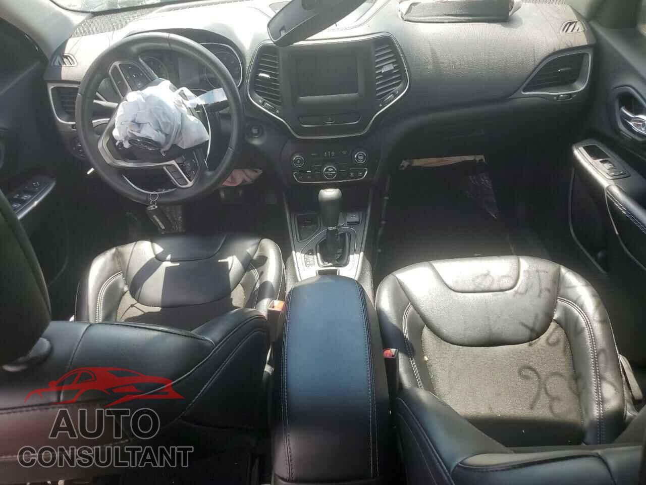 JEEP GRAND CHER 2019 - 1C4PJLLB3KD205351