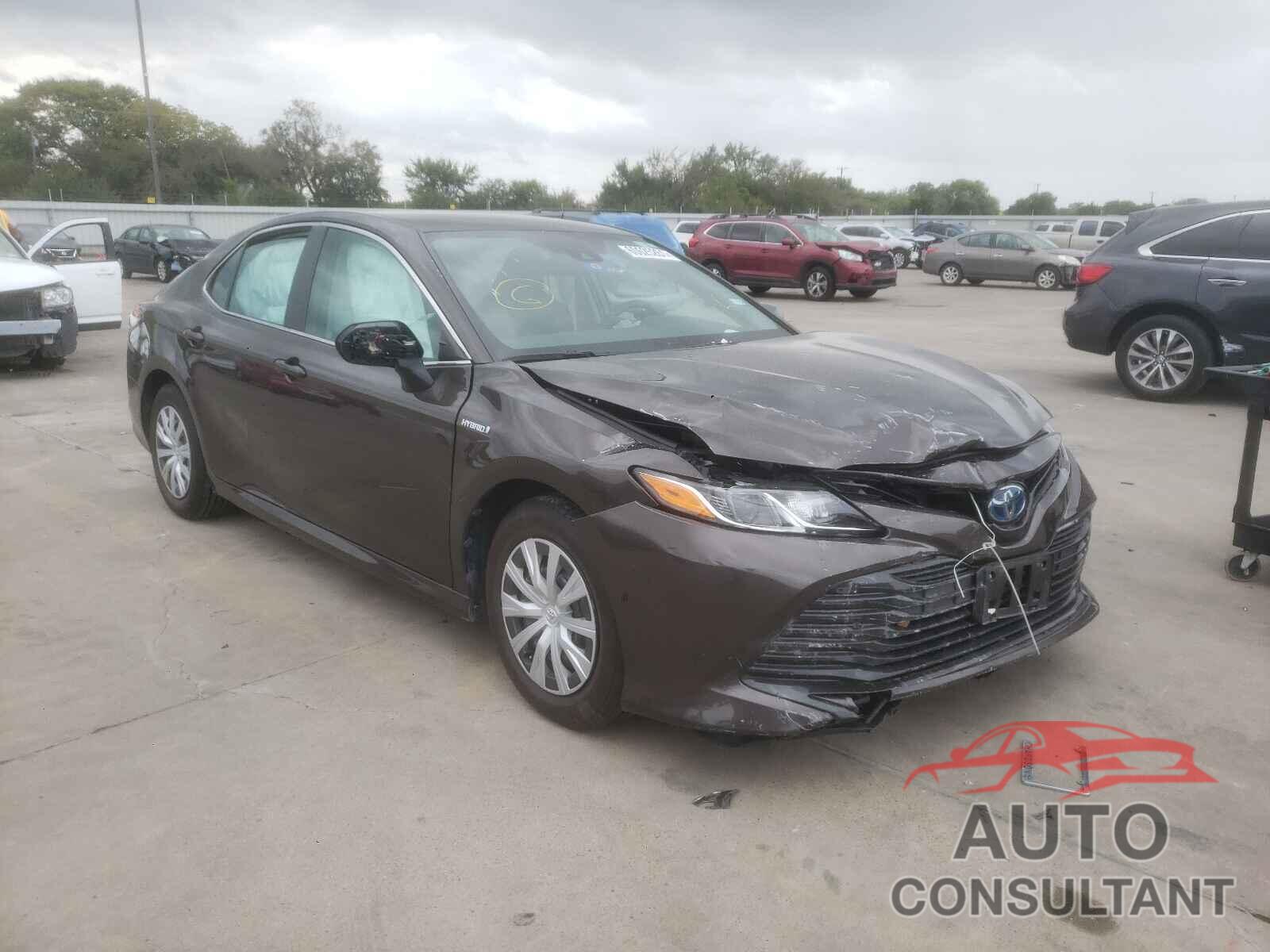 TOYOTA CAMRY 2020 - 4T1C31AK0LU528348