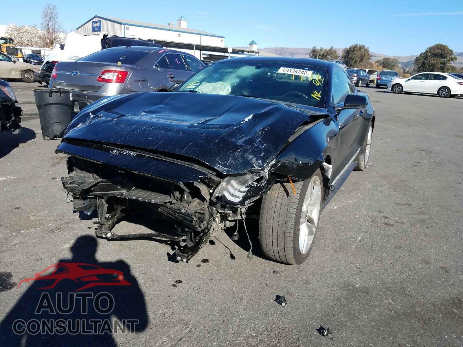 FORD MUSTANG 2018 - 1FA6P8TH4J5135871