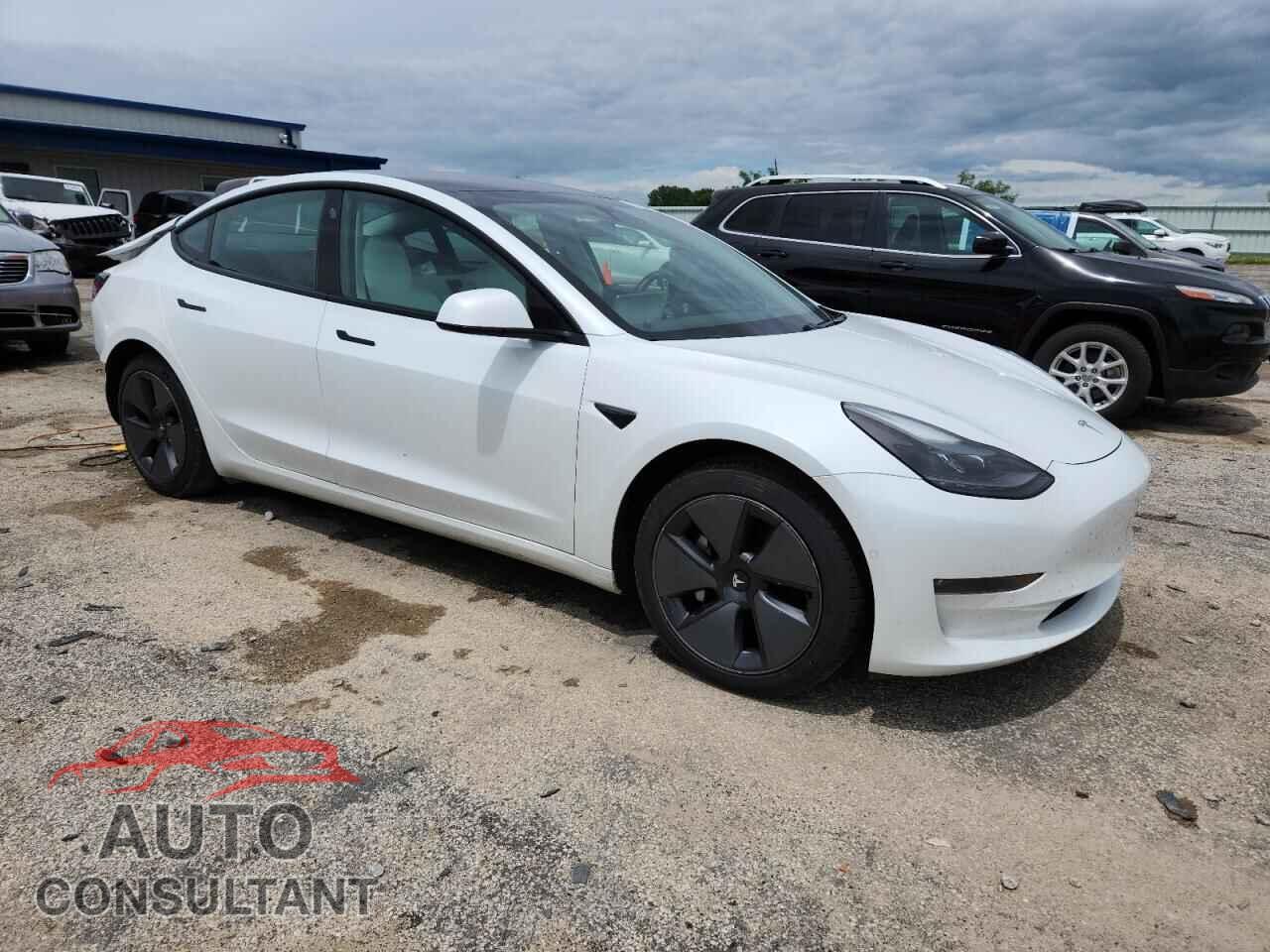 TESLA MODEL 3 2021 - 5YJ3E1EB0MF903304