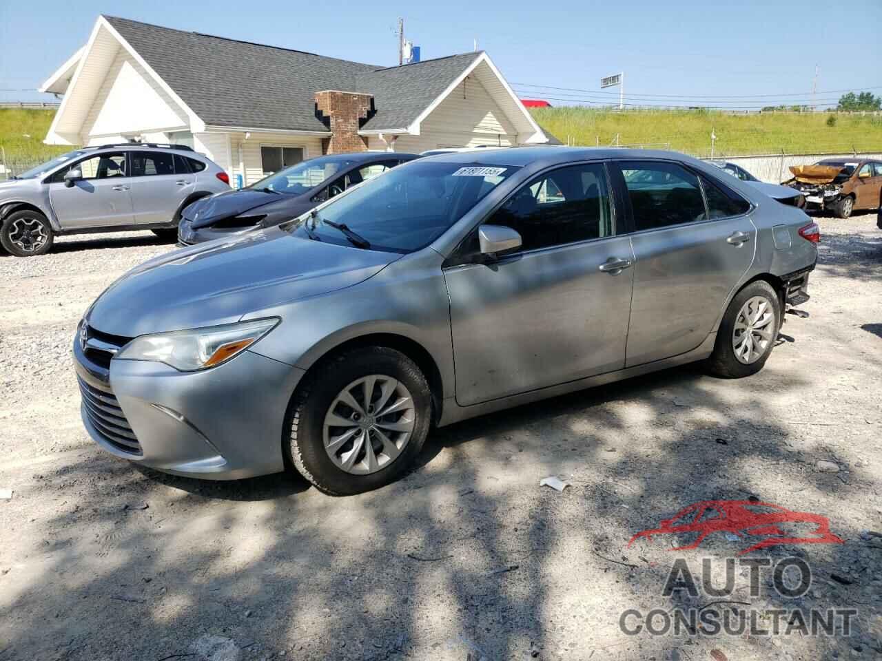 TOYOTA CAMRY 2015 - 4T4BF1FK7FR452908