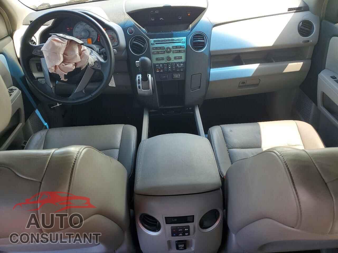 HONDA PILOT 2009 - 5FNYF38579B022725