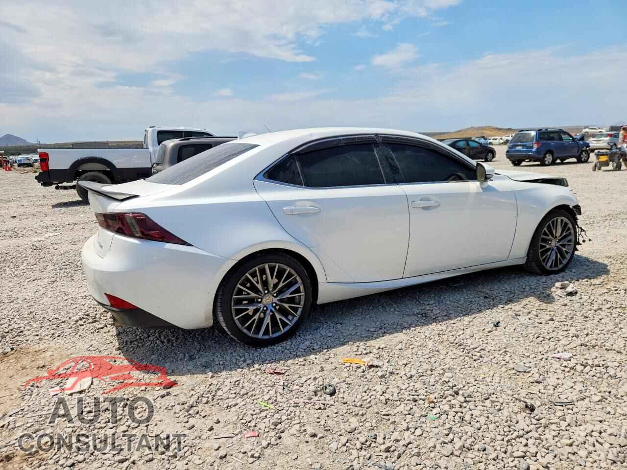 LEXUS IS 2014 - JTHCF1D26E5006018