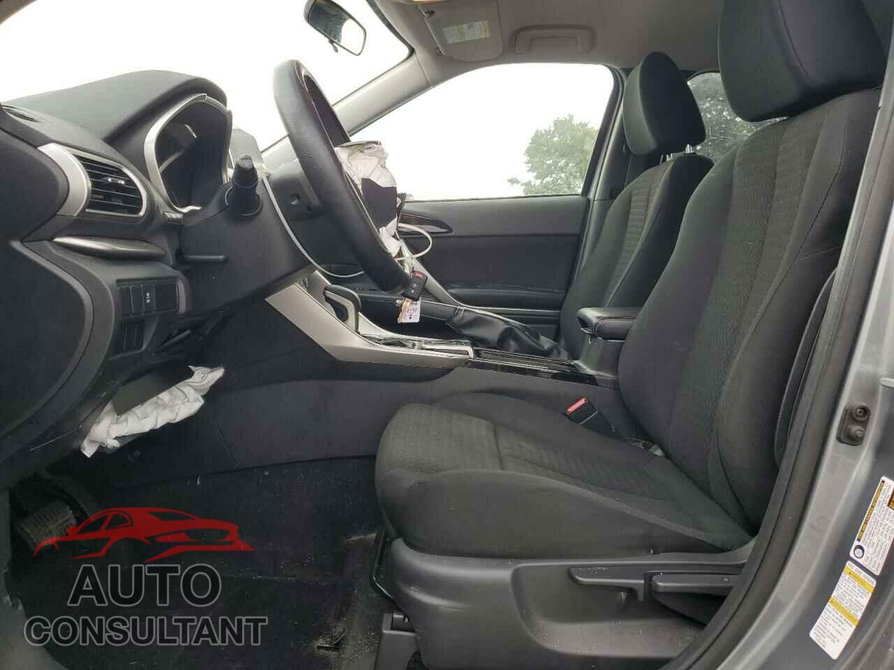 MITSUBISHI ECLIPSE 2018 - JA4AT4AA9JZ044791