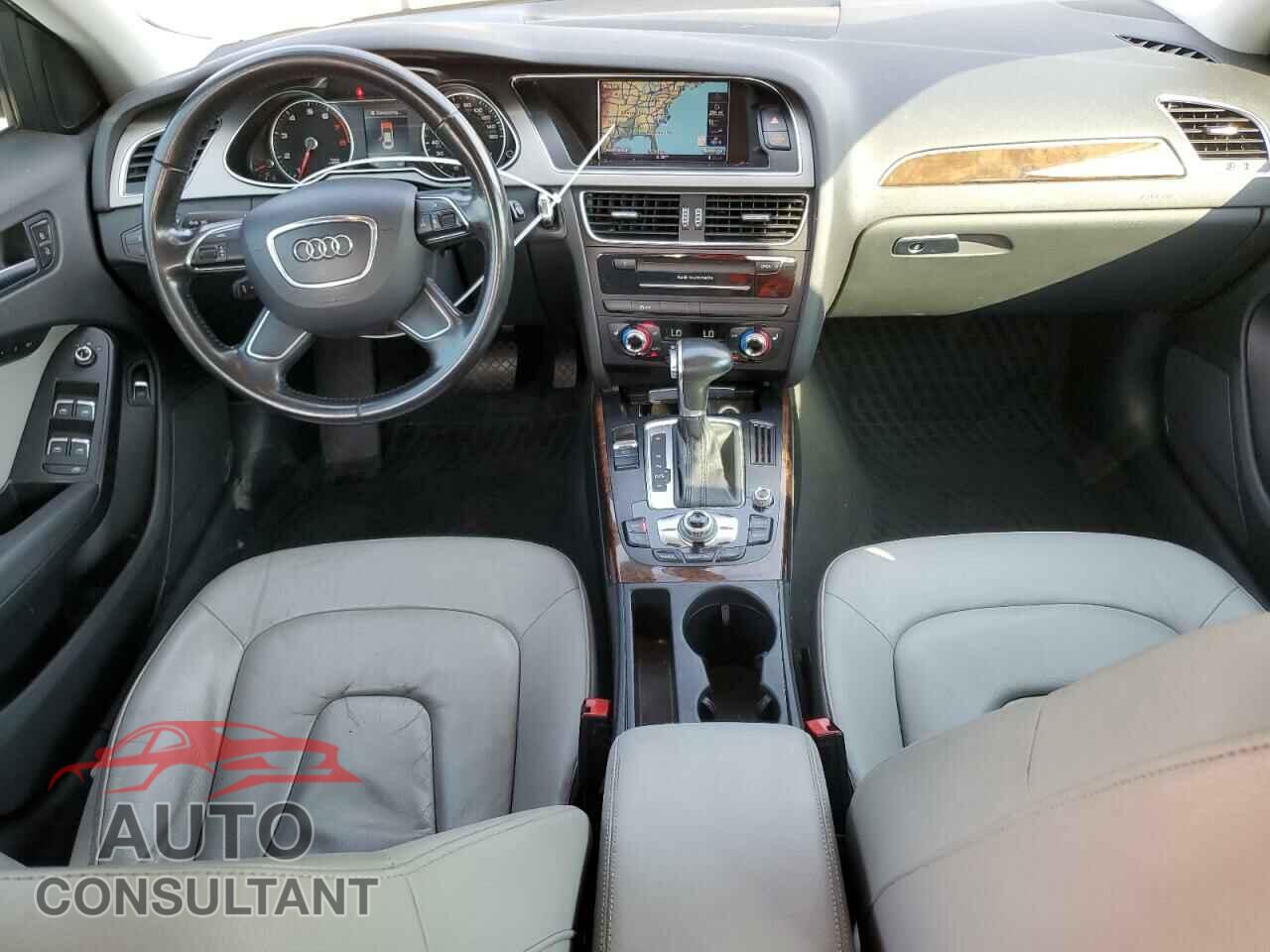 AUDI A4 2013 - WAUFFAFL8DN024911