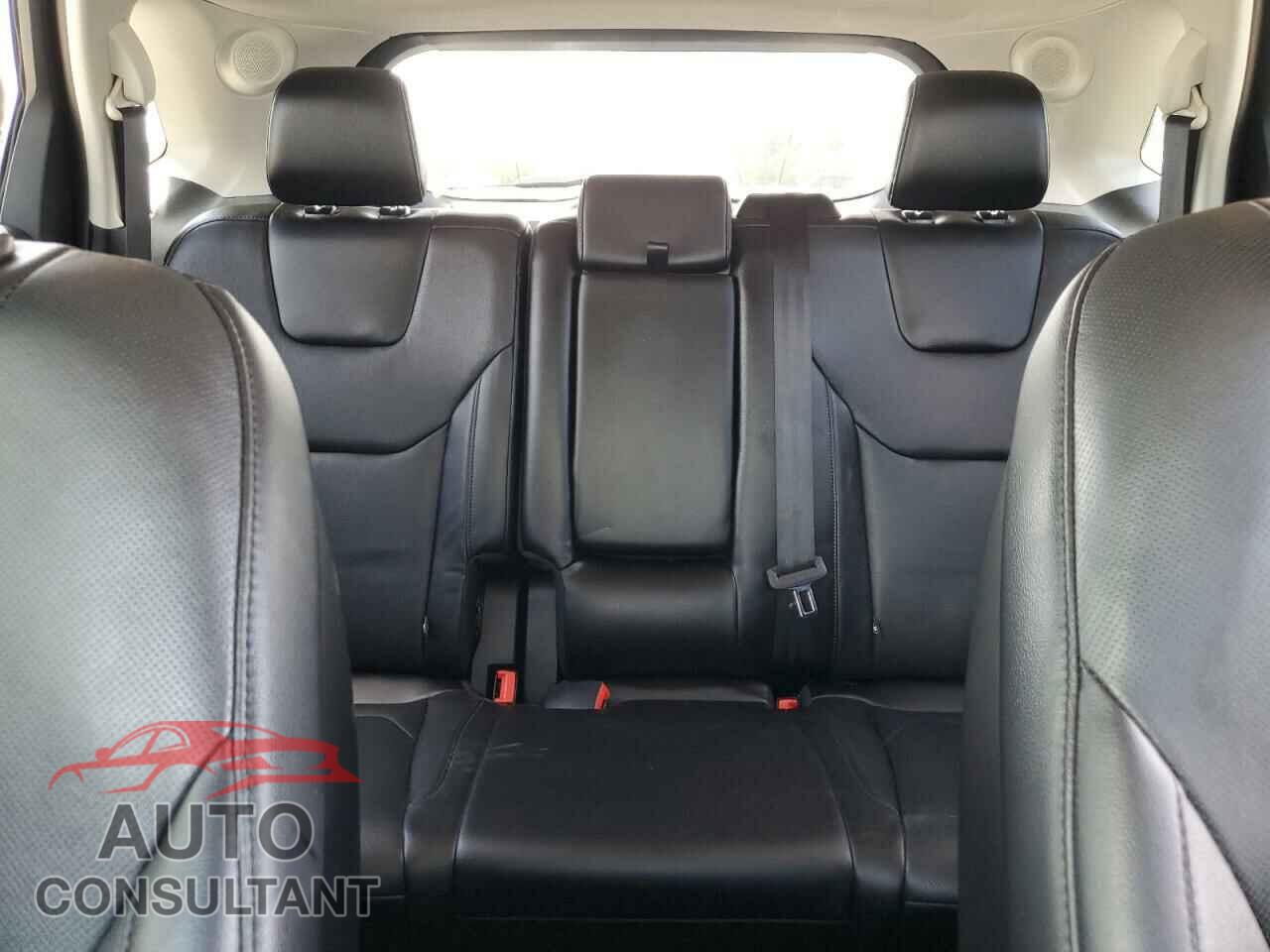 FORD EDGE 2019 - 2FMPK4K99KBC20522