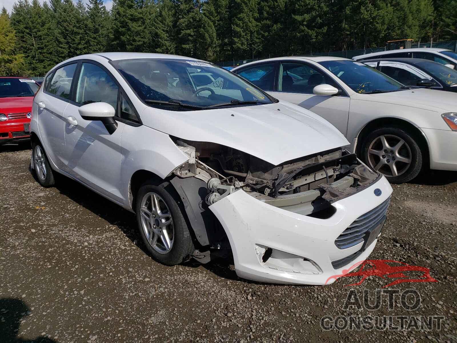 FORD FIESTA 2017 - 3FADP4EJ7HM135724