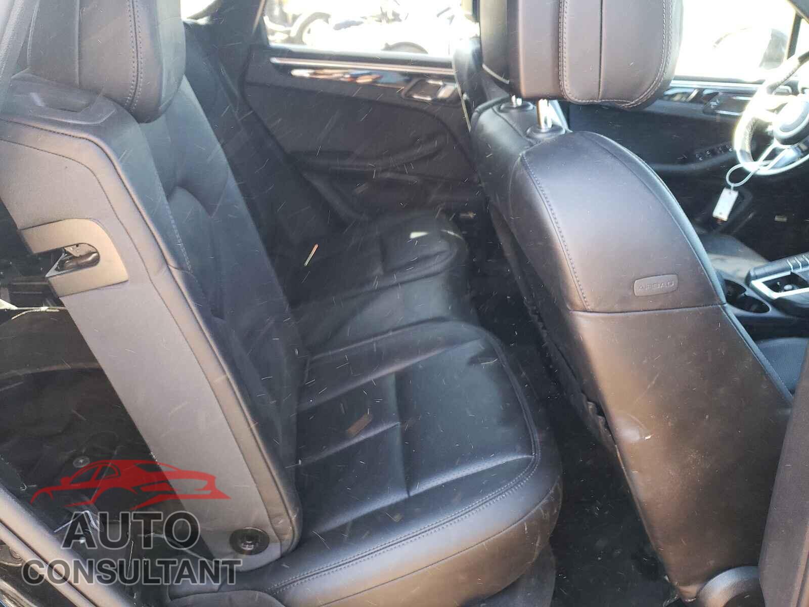 PORSCHE MACAN 2018 - WP1AB2A51JLB30856