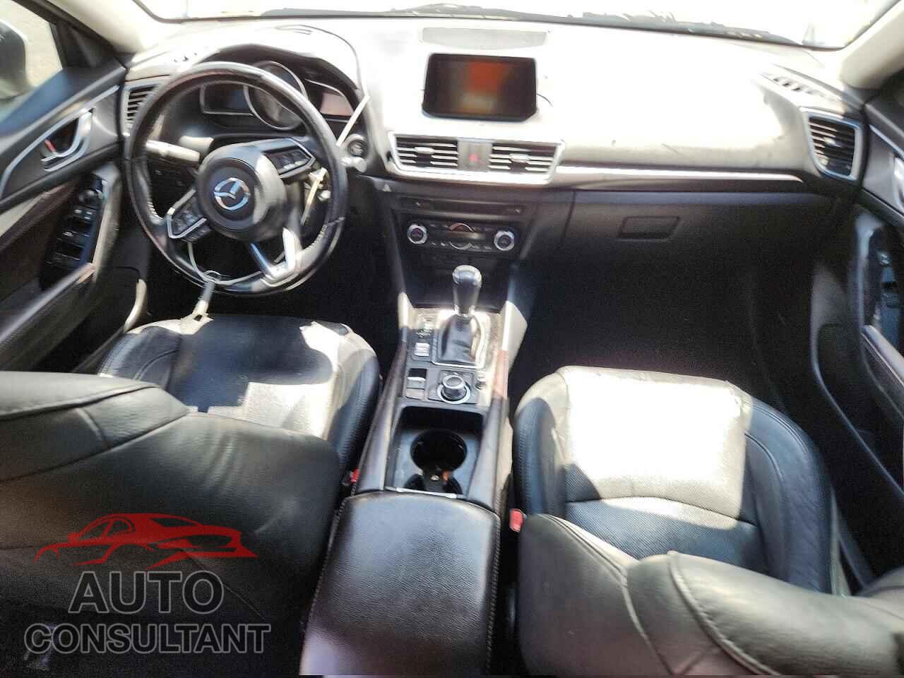 MAZDA 3 2017 - JM1BN1M33H1117467