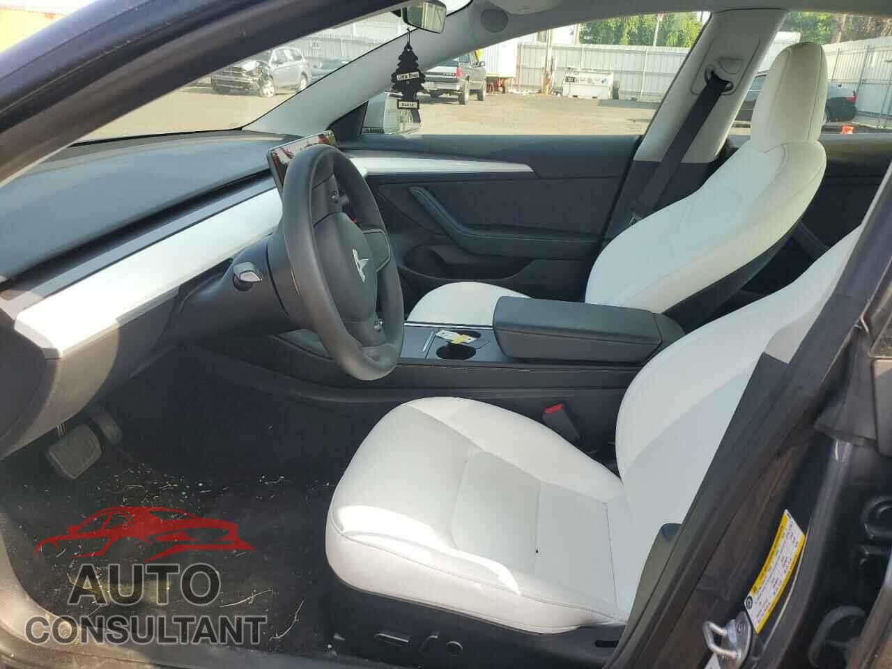 TESLA MODEL 3 2023 - 5YJ3E1EA8PF638482