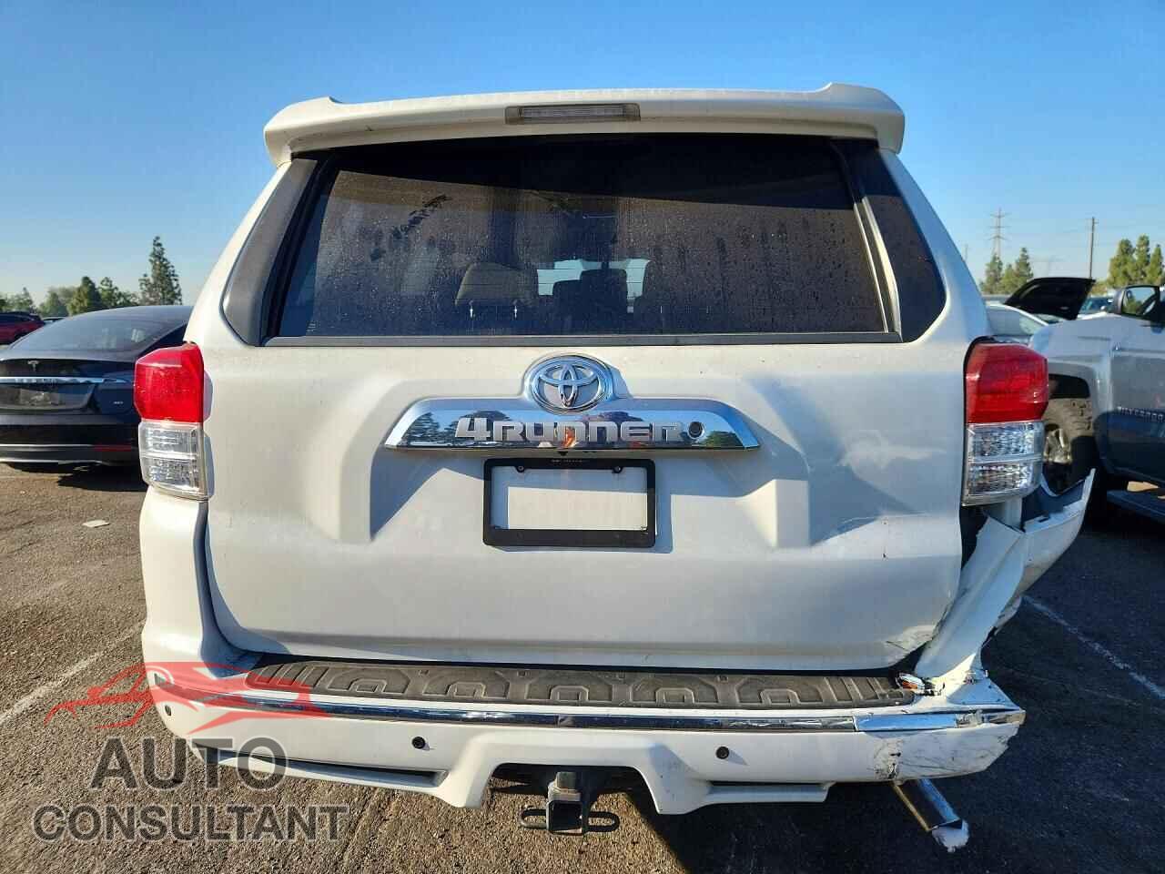 TOYOTA 4RUNNER 2011 - JTEZU5JR4B5031839
