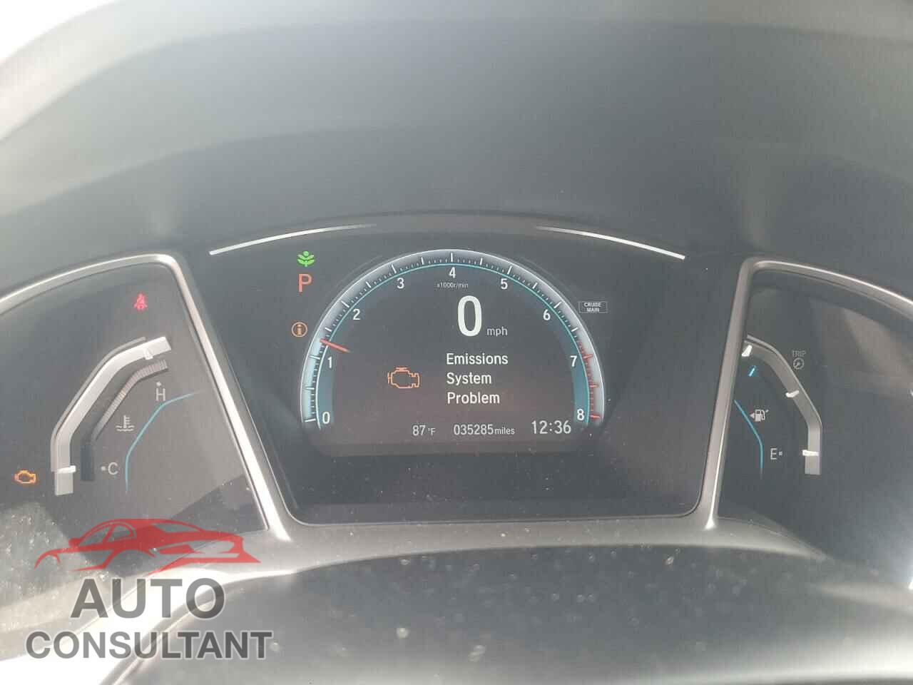 HONDA CIVIC 2018 - 2HGFC2F77JH538355