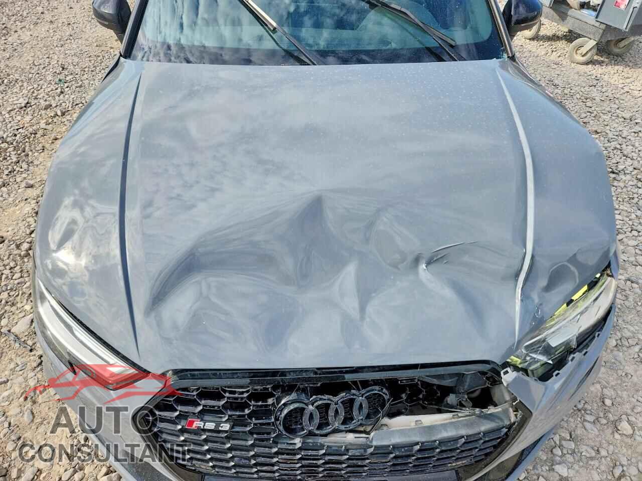 AUDI RS3 2018 - WUABWGFF9J1901975