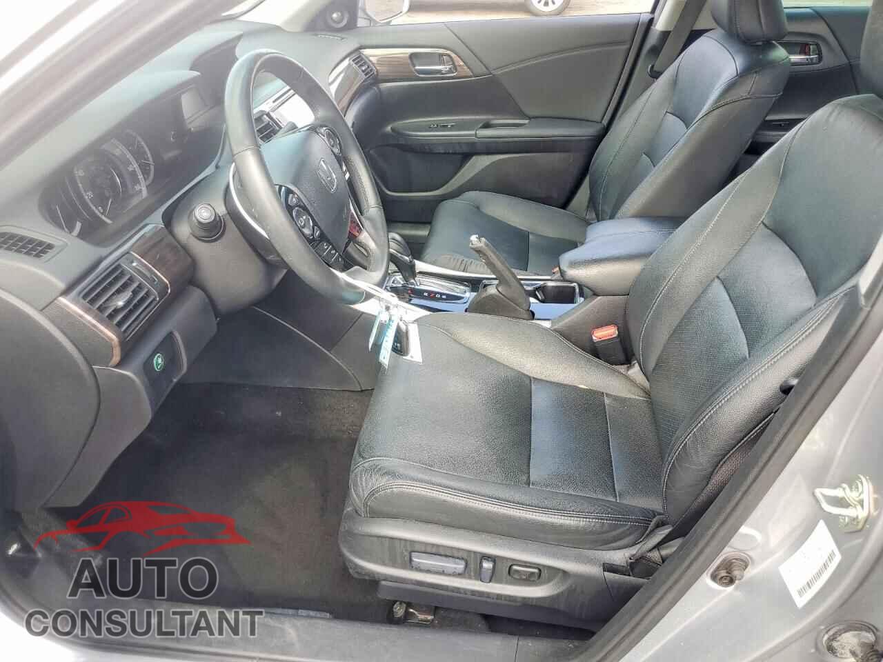 HONDA ACCORD 2017 - 1HGCR3F85HA033021