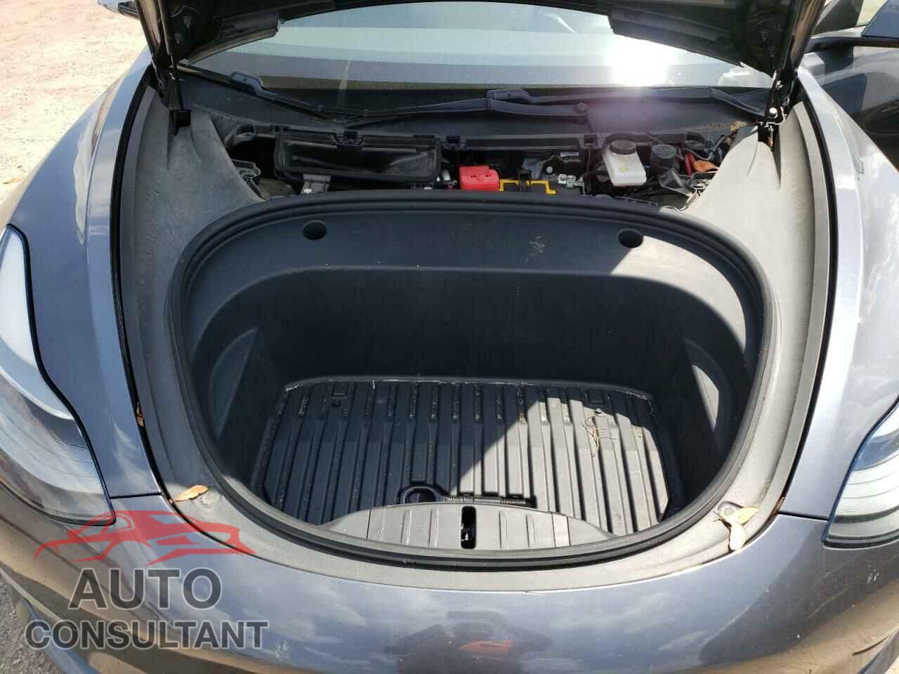 TESLA MODEL 3 2021 - 5YJ3E1EB5MF923838