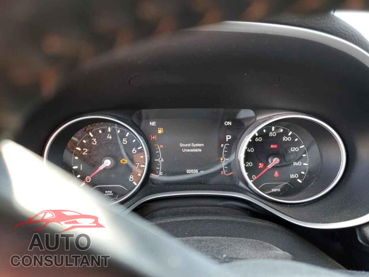 JEEP COMPASS 2018 - 3C4NJDBB4JT413813