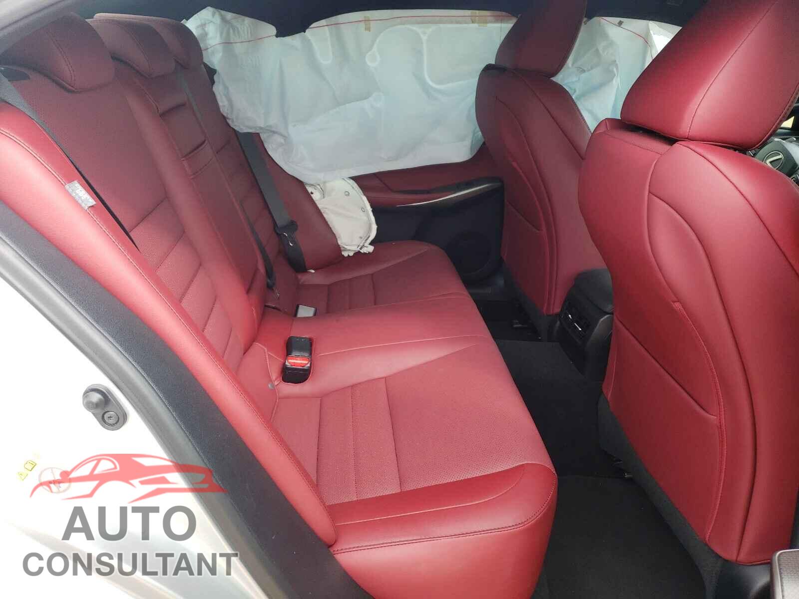 LEXUS IS 2017 - JTHBA1D25H5045942