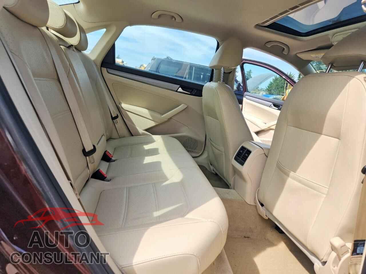 VOLKSWAGEN PASSAT 2014 - 1VWBP7A37EC002384