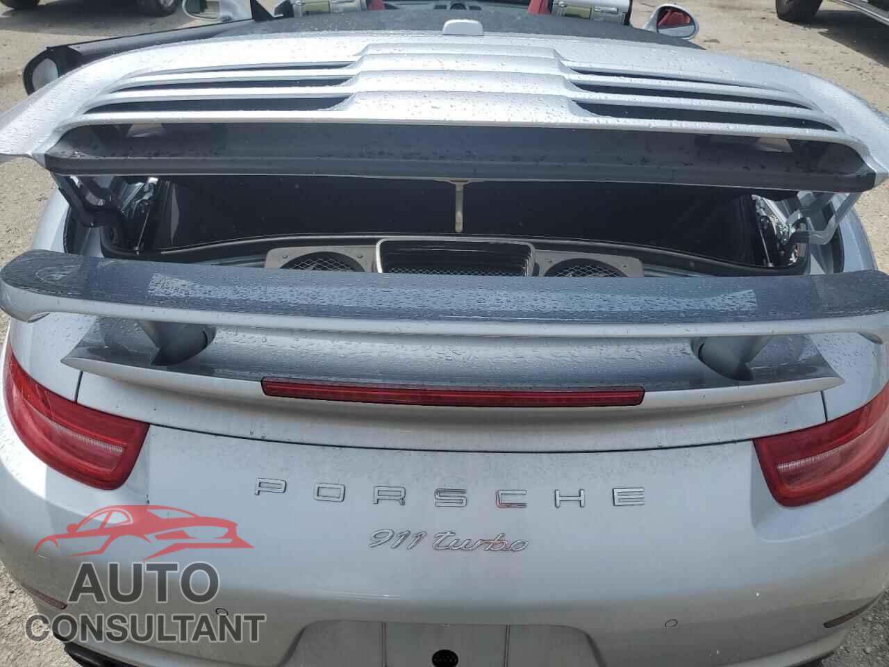PORSCHE 911 2015 - WP0CD2A95FS178381