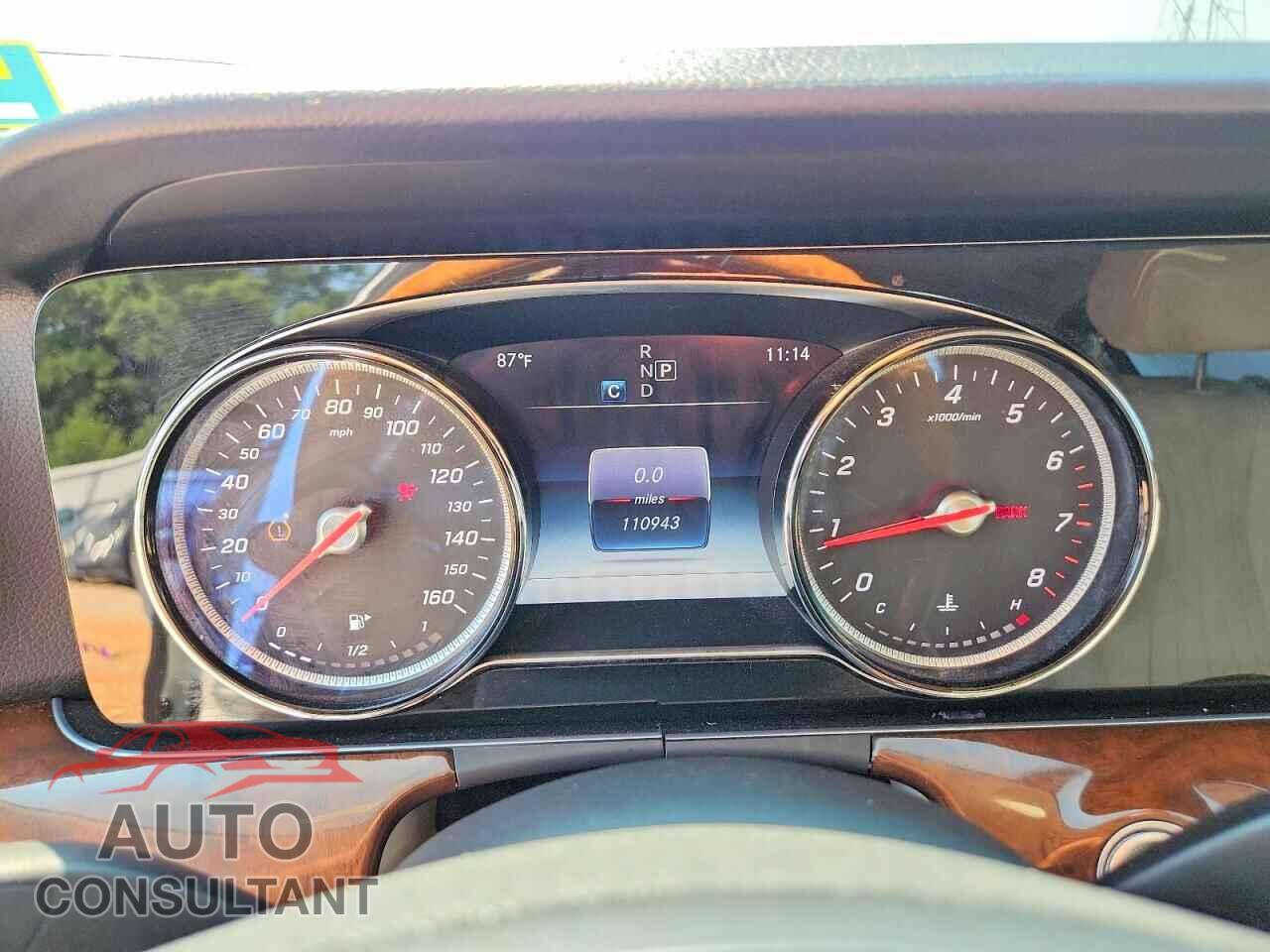 MERCEDES-BENZ E-CLASS 2017 - WDDZF4KB4HA065702