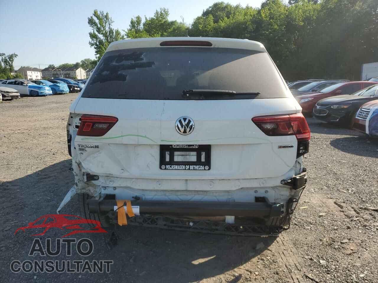 VOLKSWAGEN TIGUAN 2019 - 3VV4B7AX6KM007777