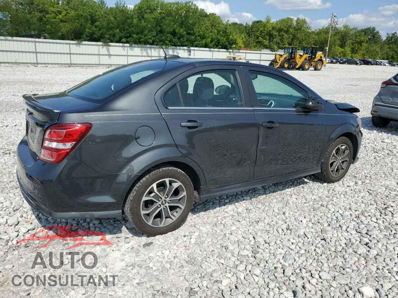 CHEVROLET SONIC 2017 - 1G1JD5SH2H4143019