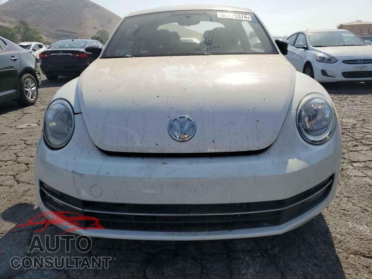 VOLKSWAGEN BEETLE 2012 - 3VW4A7AT0CM622404