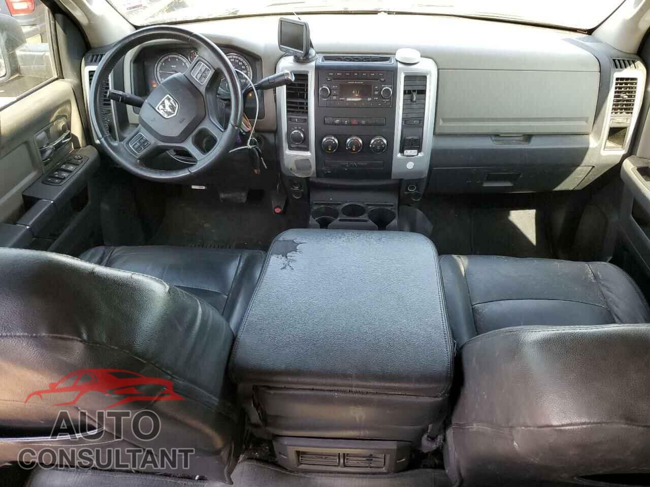 DODGE RAM 1500 2012 - 1C6RD7LT5CS303740