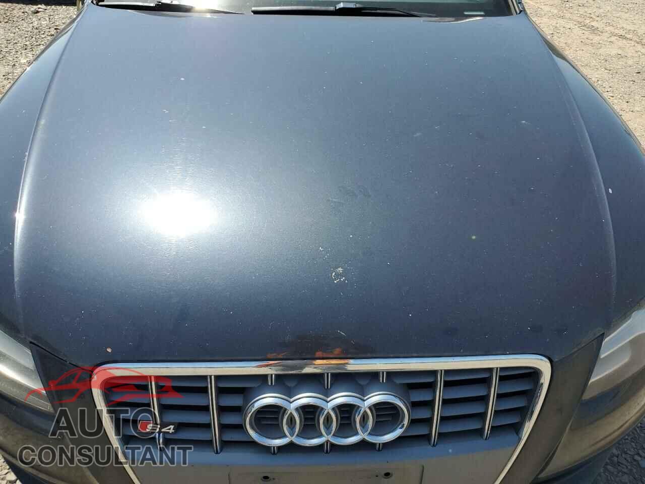 AUDI S4/RS4 2012 - WAUBGAFL0CA104656