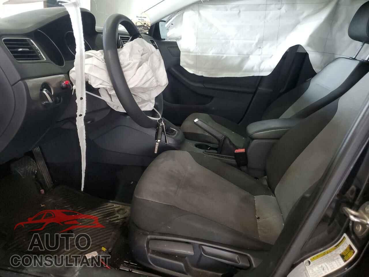 VOLKSWAGEN JETTA 2017 - 3VW2B7AJ3HM409621